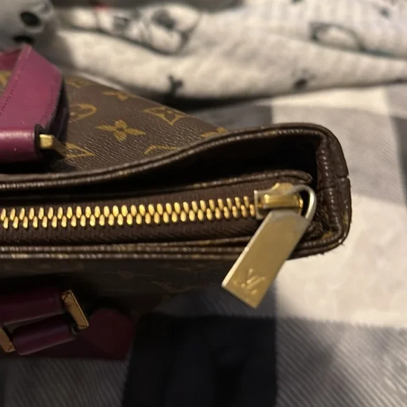 ❤️SALE❤️Authentic Louis Vuitton monogram shoulder bag with custom color - Picture 3 of 16